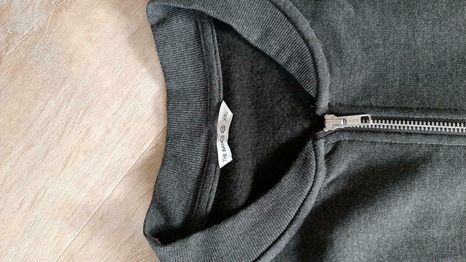 Jacke Pulli Pullover mit Reißverschluss neu c&a XXL grau in Moers