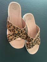 UGG Sandalen Slipper Gr. 36 wie neu Baden-Württemberg - Wangen im Allgäu Vorschau
