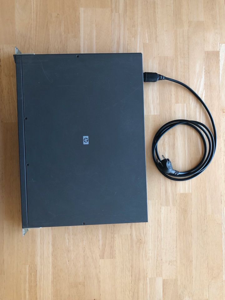 HP procurve Switch 2626 J4900B mit 230V Netztstecker in Fürstenzell