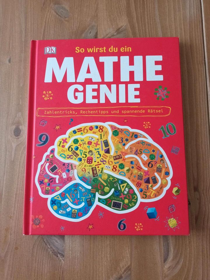 Buch "So wirst du ein Mathe Genie" in Dettelbach