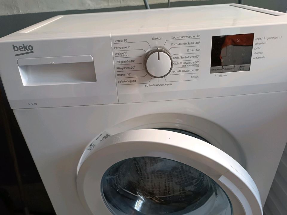 Beko Waschmaschine 6kg Fassungsvermögen in Unna