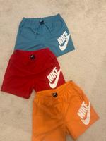 Nike Shorts Badeshorts Gr L Np 39€ pro Stück Duisburg - Neumühl Vorschau