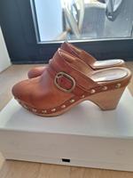 Isabel Marant Clogs Leder Nieten braun Gr. 40 Bayern - Starnberg Vorschau