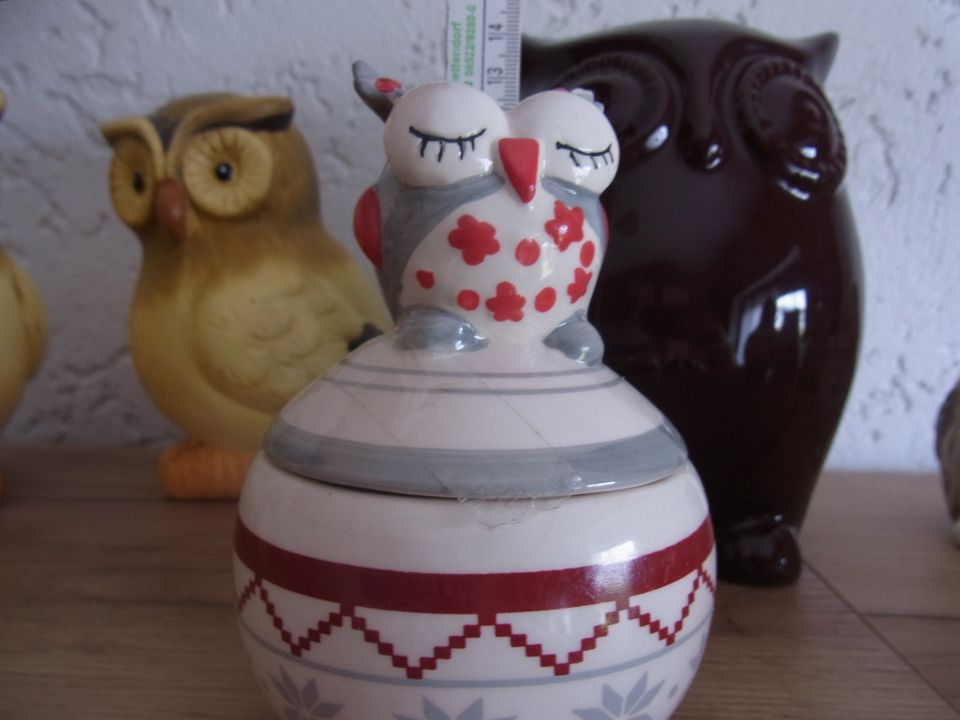 10 x schöne DEKO - Keramik – EULEN in Rommersheim