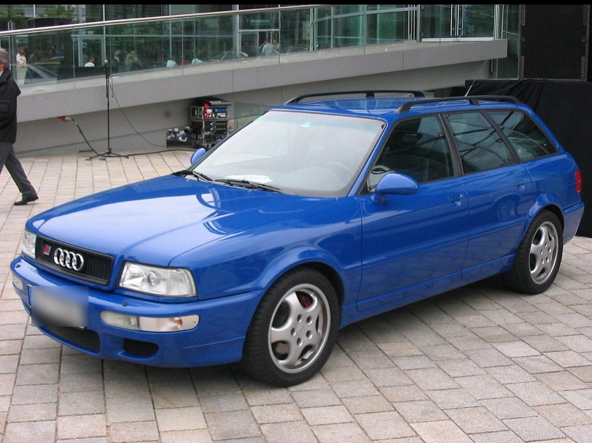 Abbildung des Autos Audi Rs2 Suche