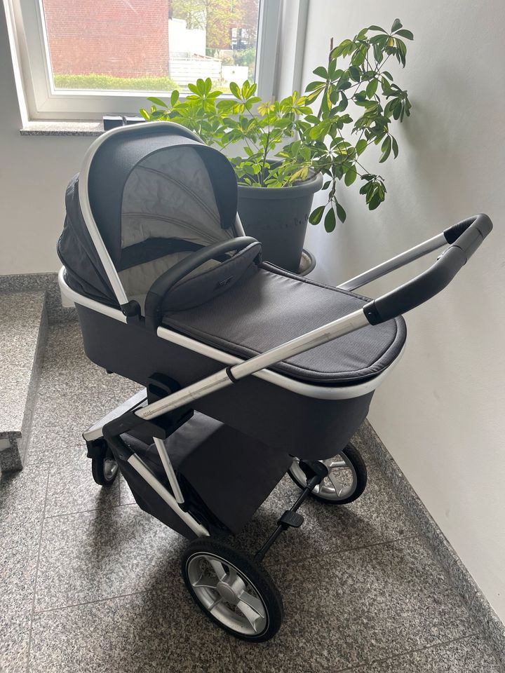 Kombi-Kinderwagen Moon Style mit Babyschale Joie in Pinneberg