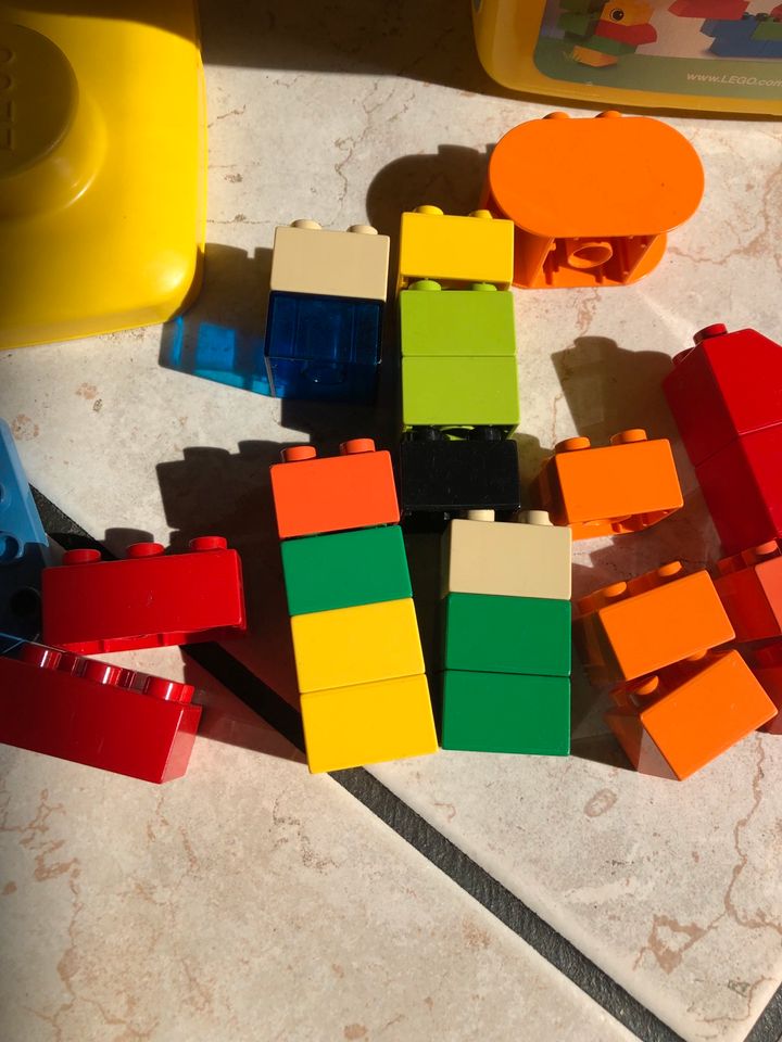 Lego Duplo Eimer + 45 Steine gemischt in Olching