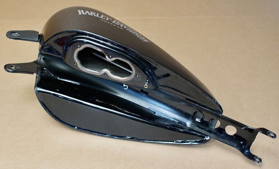 Harley Davidson original Benzin Tank 2,2 Gallonen Sportster in Aachen