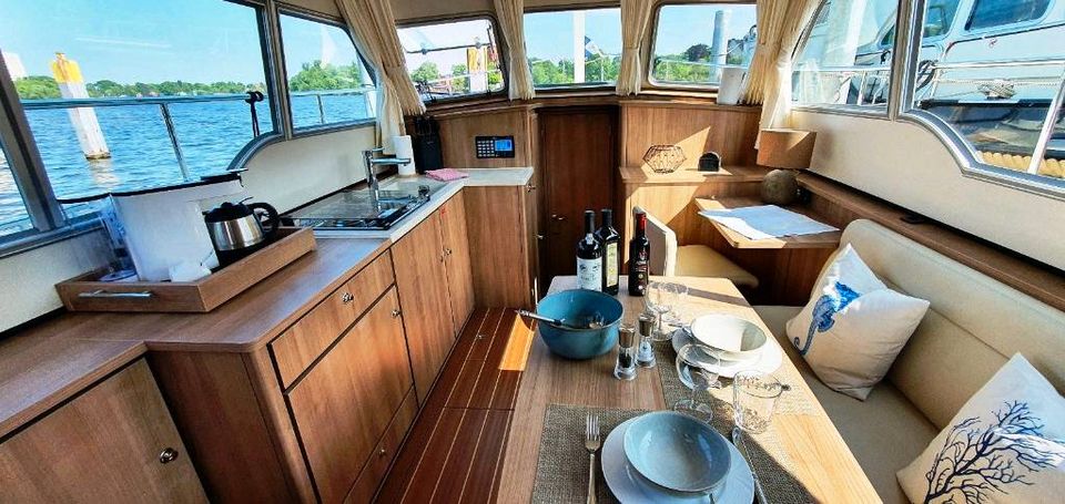 Bootsurlaub im Mai | CharterUrlaub Linssen | Potsdam Berlin Havel in Potsdam