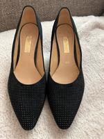 Schwarze Pumps aus Nubukleder von Gabor Größe 39,5 Nordrhein-Westfalen - Geseke Vorschau