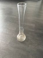 Lange Vase Glasvase Blumenvase Blumen Glas Rosen Lilien Calla Hannover - Misburg-Anderten Vorschau