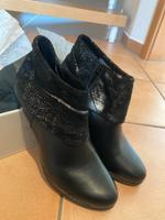 Verschiedene NEUE Stiefeletten / Ankle Boots Oktoberfest Hessen - Freigericht Vorschau
