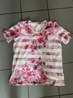 Schönes Top mit rosa Blumen | Bluse T-Shirt Oberteil Shirt Niedersachsen - Lüneburg Vorschau