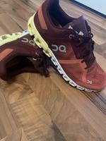 On CLOUDFLOW Herren Laufschuhe Gr.42 /NEU/ Stuttgart - Stuttgart-Ost Vorschau