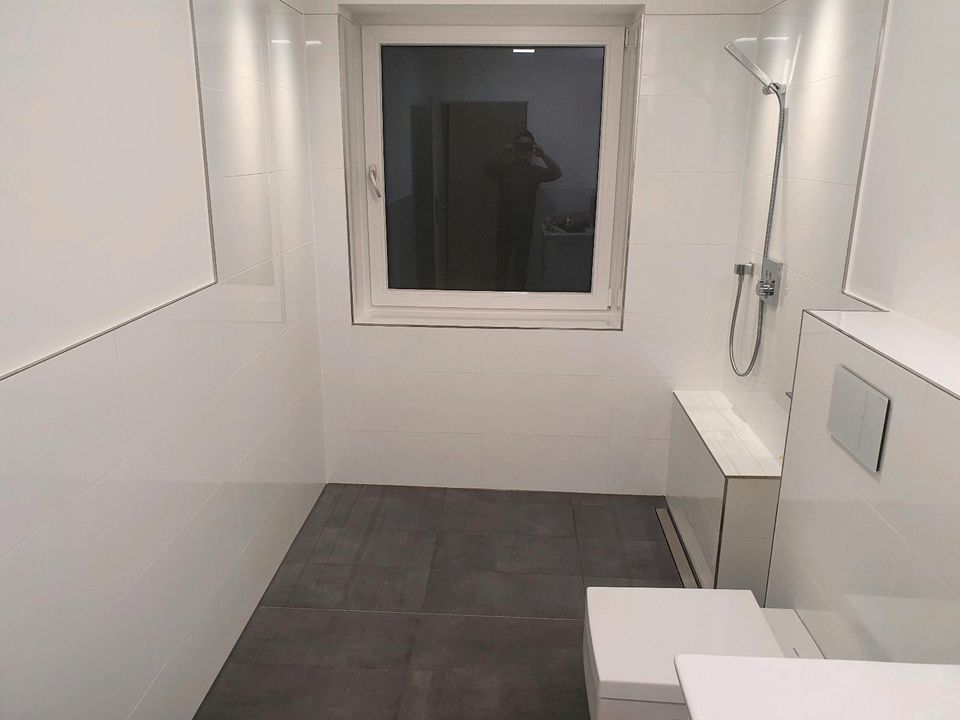 Badezimmer Sanierungen,  Hänge wc  ,  Waschbecken  Montage in Oberhausen