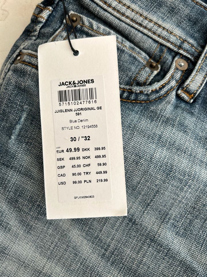 Jack and Jones Jeans/ W30-L32 in Bochum