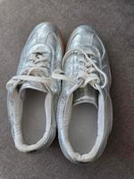 Silberner Sneaker Schleswig-Holstein - Lütjenburg Vorschau