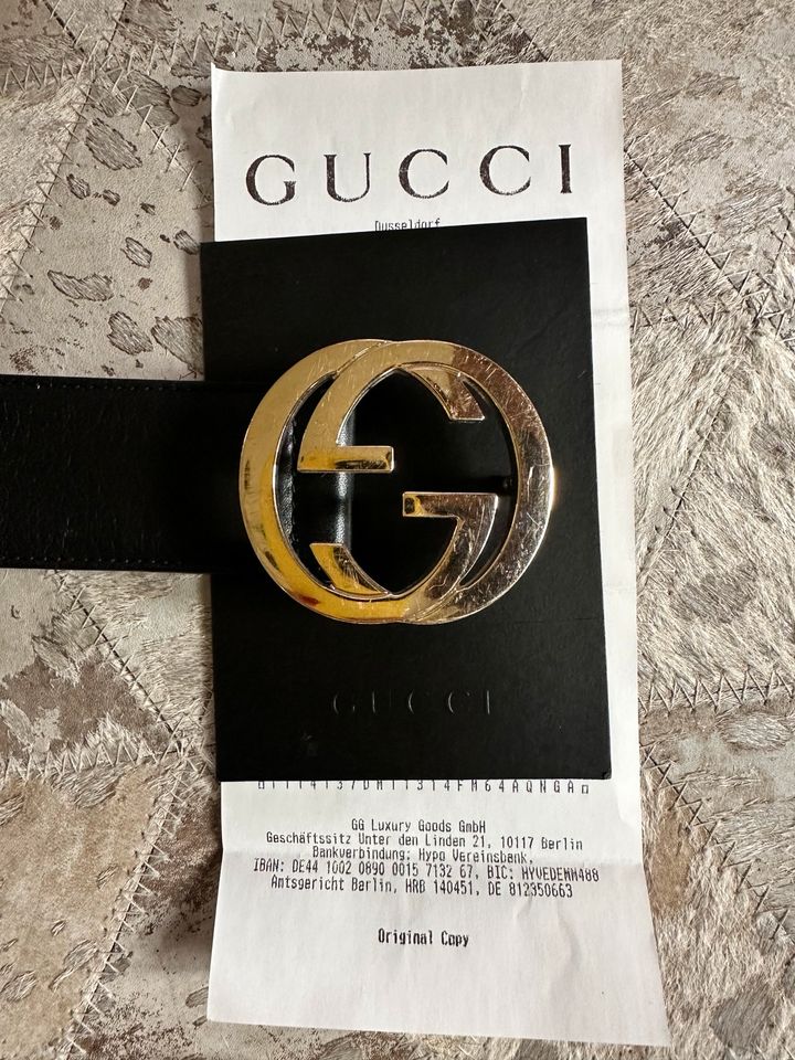 Original Gucci Gürtel 80 mit Rechnung in Düsseldorf