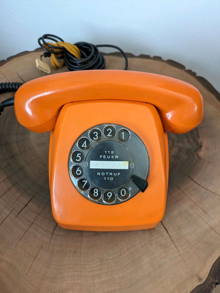 Wählscheibentelefon Telefon Orange 70er Jahre FeTAp 611-2a Siemen in Eppingen