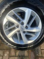 Hyundai Tucson 6,5Jx16“ Alufelgen m. Winterreifen u. Sensoren Sachsen - Wurzen Vorschau
