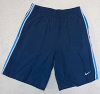 NIKE Sporthose / Shorts Gr. 128-140, dunkelblau, Top Zustand Schleswig-Holstein - Reinfeld Vorschau