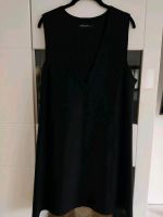 Marc Cain Kleid V-Ausschnitt schwarz Gr 42 N5 Katzkleid Nordrhein-Westfalen - Meerbusch Vorschau