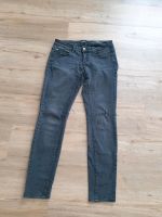 Only OnlCarol Super Low Skinny Jeans grau Damen Gr. W26/L30 (XS) Thüringen - Erfurt Vorschau
