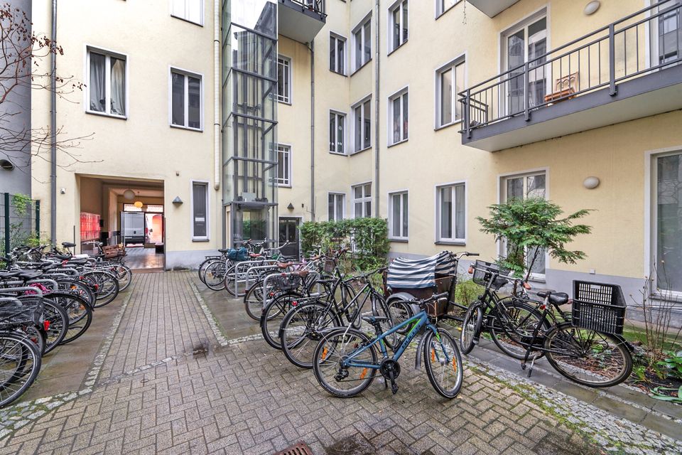 Attraktive Investitionsmöglichkeit: Vermietete Wohnung in Prenzlauer Berg! in Berlin