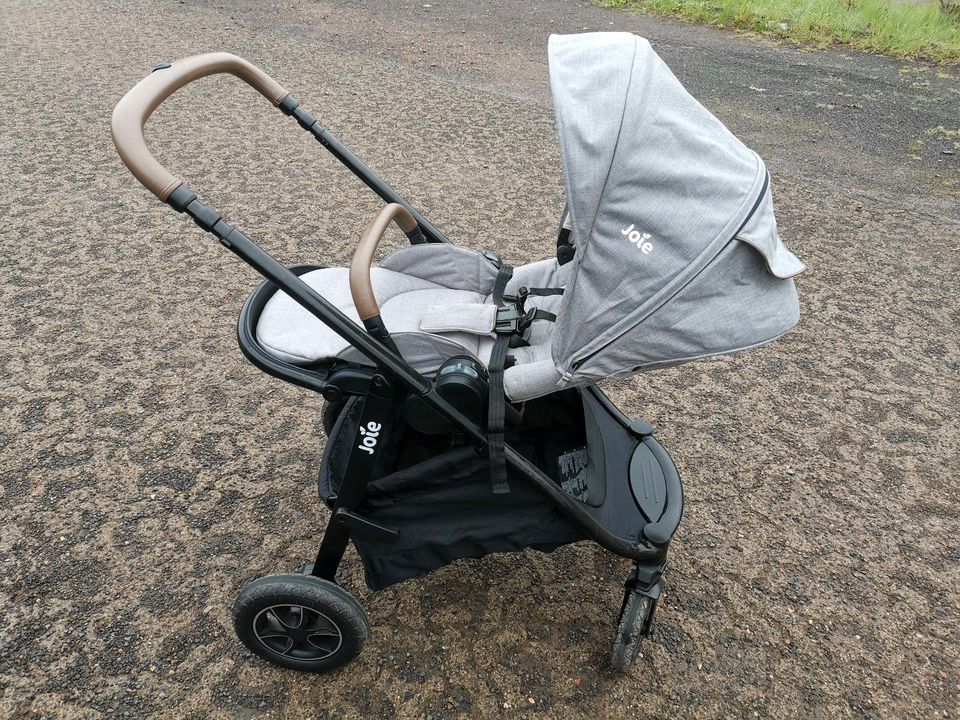 Joie versatrax 2 in 1 Kinderwagen in Wadern