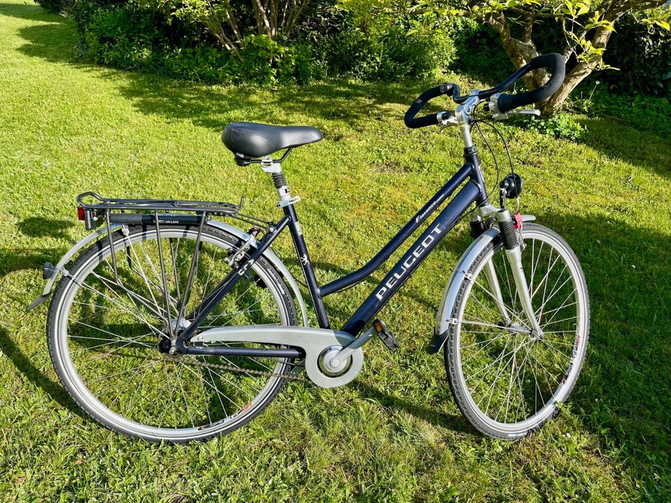 Peugeot Marken-Damenfahrrad in Überlingen