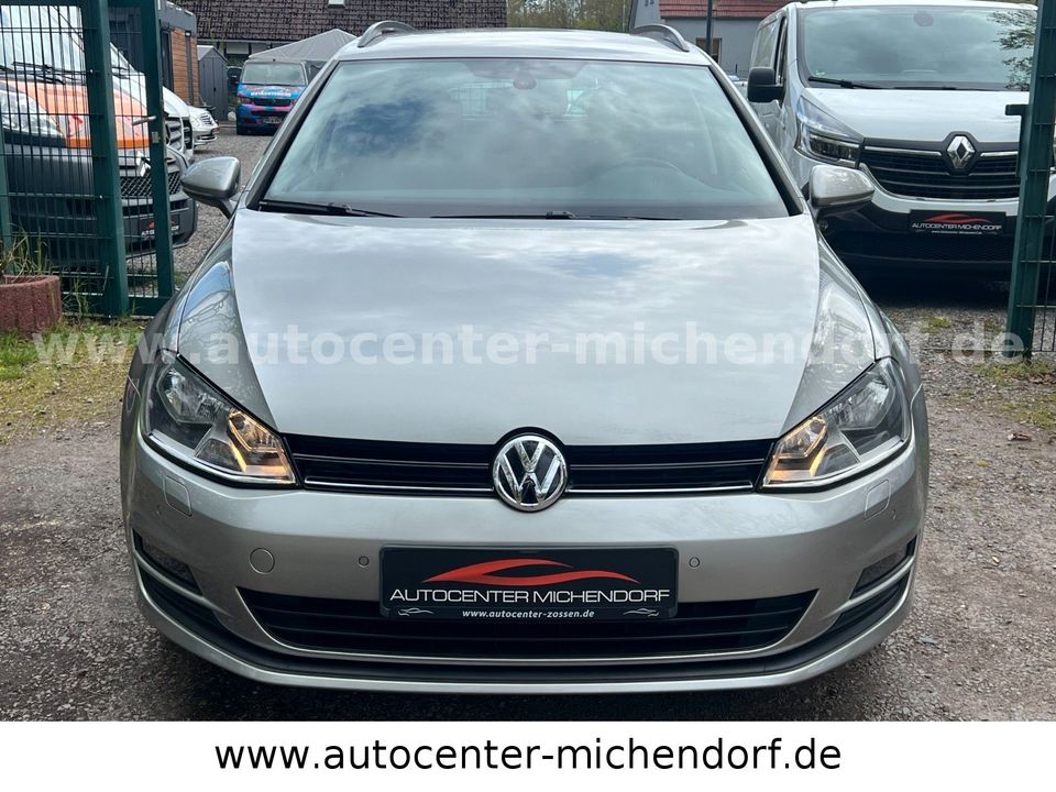 Volkswagen Golf VII Variant *Tüv Neu* in Michendorf