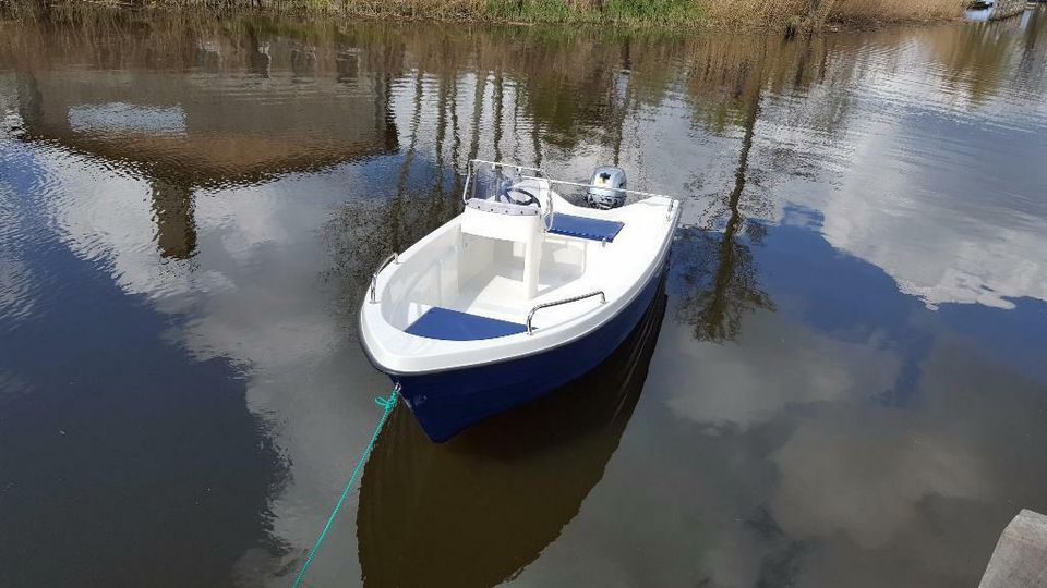 Motorboot Angel-Freizeitboot 4,00m  (ILKA mit Steuerstand) in Rothenklempenow