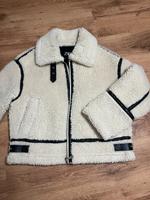 Zara Teddy Jacke XS Niedersachsen - Gronau (Leine) Vorschau
