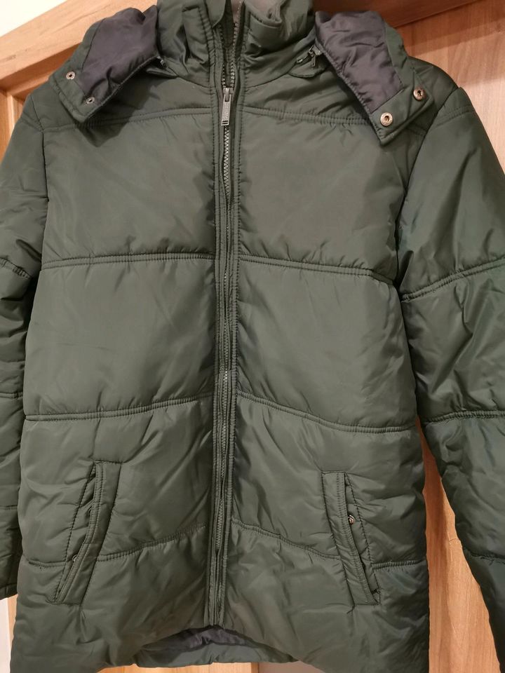 REVIEW Jungen Winterjacke XL 176/180 in Lohmar