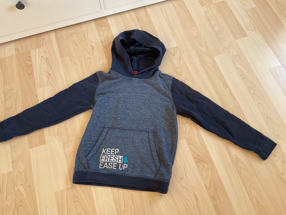 S.Oliver Hoodie Kapuzenpullover Gr.128/134 in Niedersachsen - Elze | eBay  Kleinanzeigen ist jetzt Kleinanzeigen