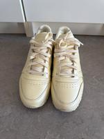 Reebok Schuhe Turnschuhe Sneaker Gr 41 gelb hellgelb schimmernd Berlin - Schöneberg Vorschau