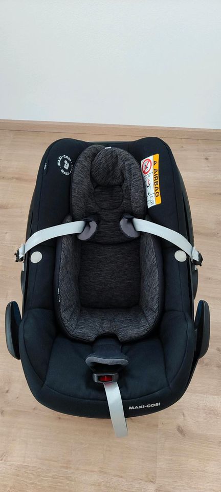 Maxi Cosi Pebble Pro i-Size in Geroldshausen