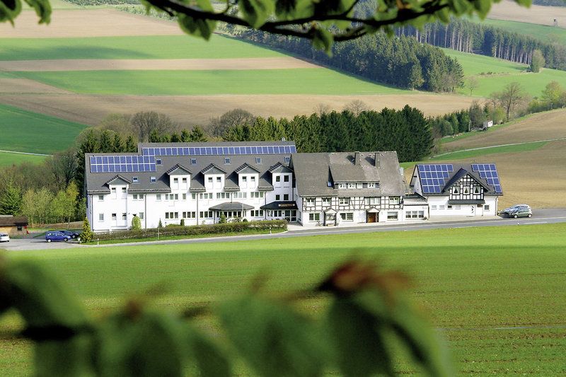 Sauerland 2 Nächte Landgasthof Wüllner mit HP ab 109€ in Vaihingen an der Enz