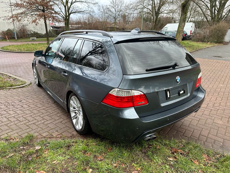 BMW 525 Baureihe 5 Touring 525i M-Paket Tausch Möglich!! in Duisburg