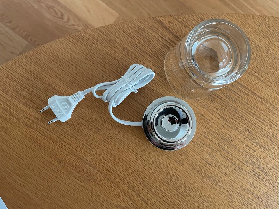 Philips Sonicare Ladegerät mit Glas, unbenutzt in Nürnberg (Mittelfr)