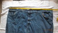 getragene Jeans in Übergröße 64 R Sachsen - Arnsdorf Vorschau