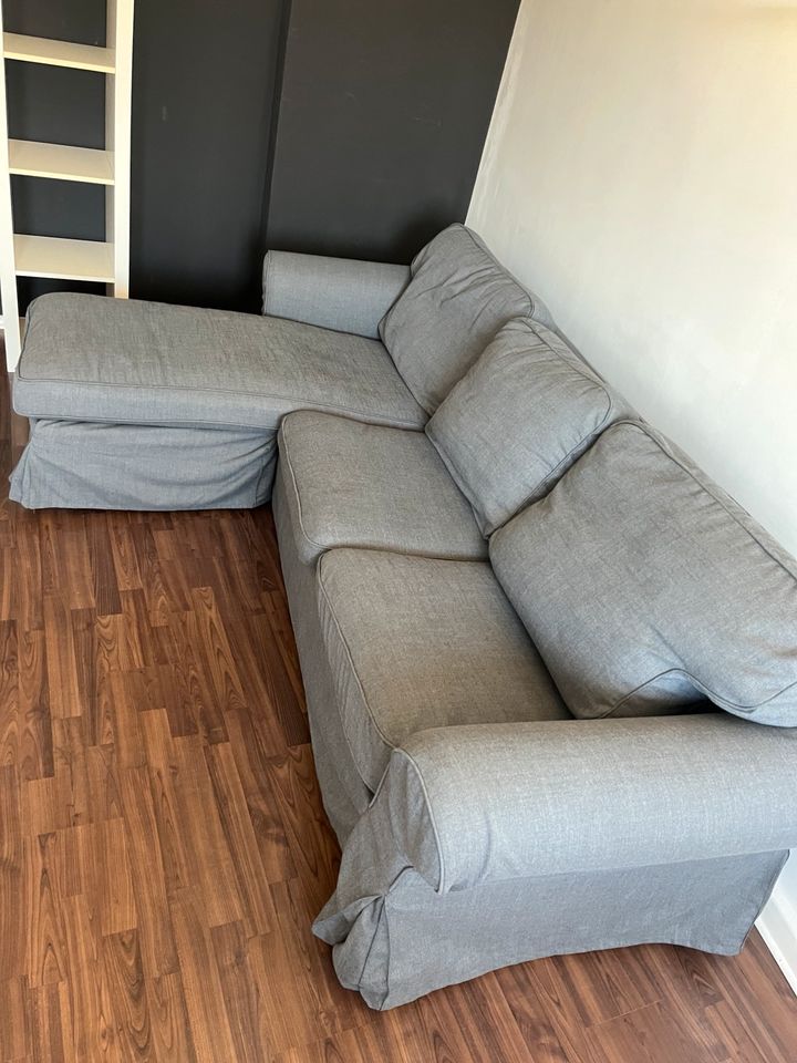 Graues Sofa / Couch in Düsseldorf