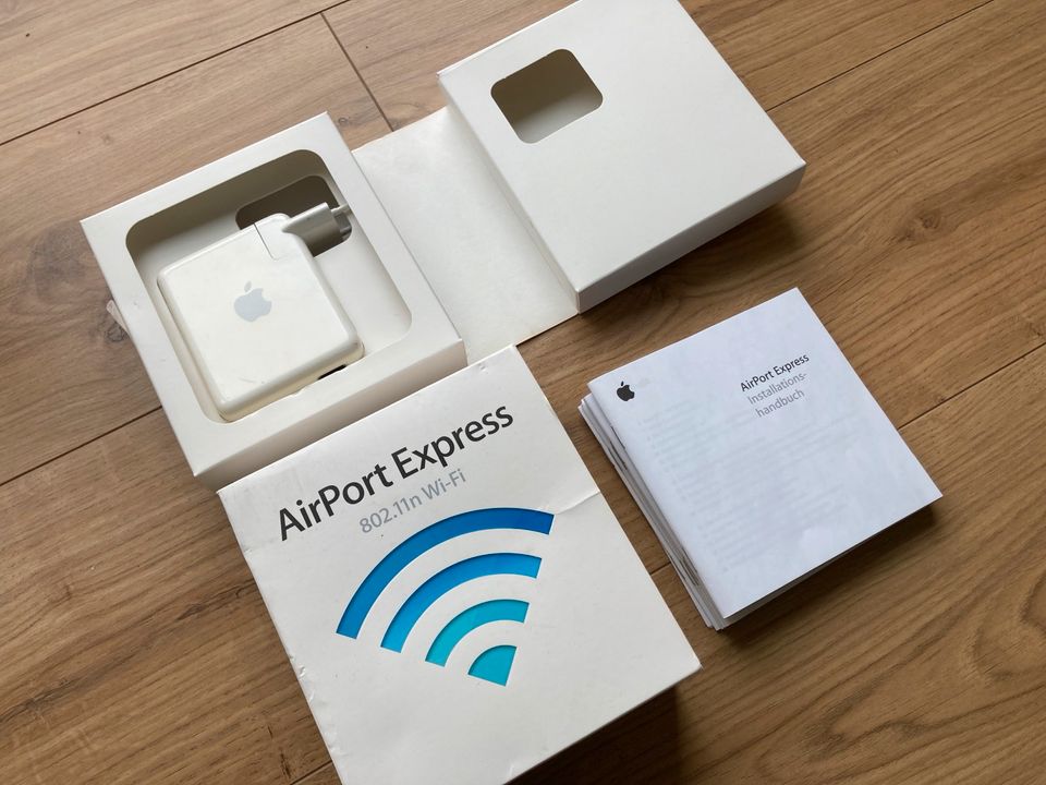 Apple AirPort Express  *TOP in OVP* Router / Repeater in Hamburg