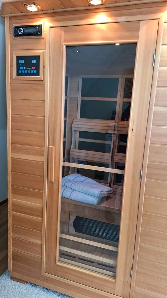 TOP!  Artsauna Oslo Flächenstrahler  2 Personen Sauna 120x100 in Rheinbach