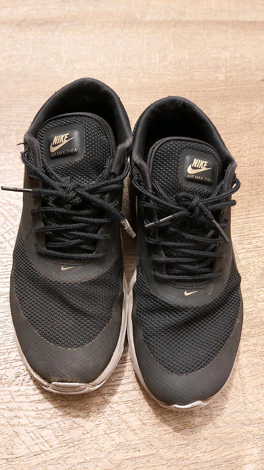 Nike air max thea schwarz gold hotsell