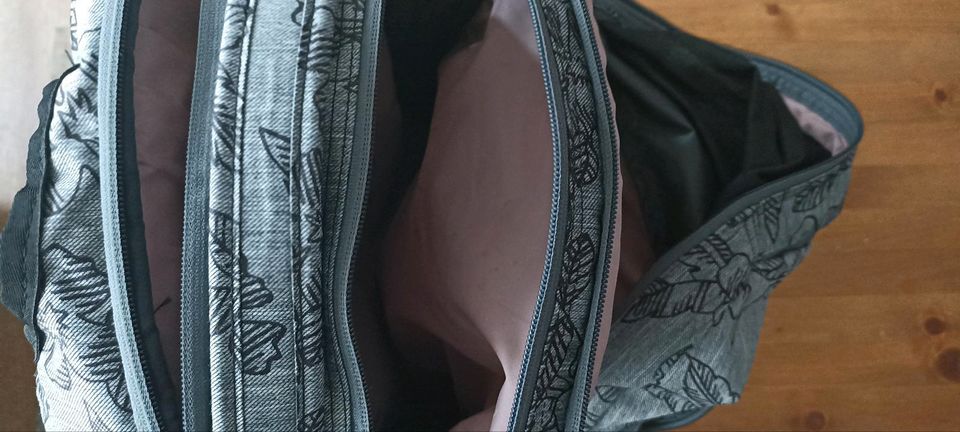 Dakine Campus Premium 28l Rucksack Schulranzen in Neudenau 