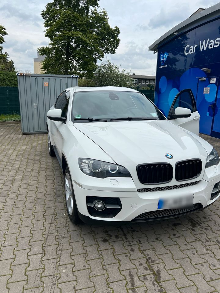 BMW X6 30d in Essen