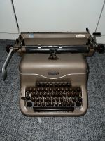 Triumph Matura Schreibmaschine Hessen - Heusenstamm Vorschau