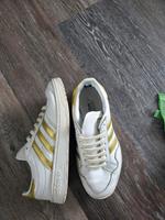 Damen schuhe von Adidas gr.38 Bielefeld - Bielefeld (Innenstadt) Vorschau