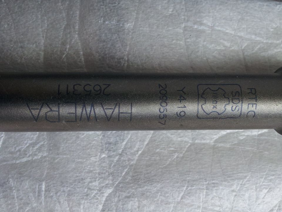 Hilti TE 700-AVR Meißelhammer Abbruchhammer mit 10 Meißeln in Elmshorn